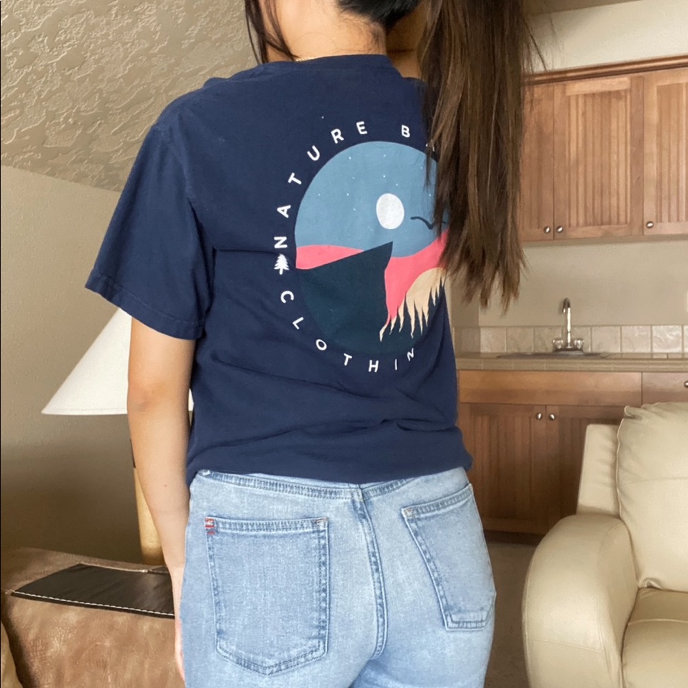NATURE GRAPHIC TEE